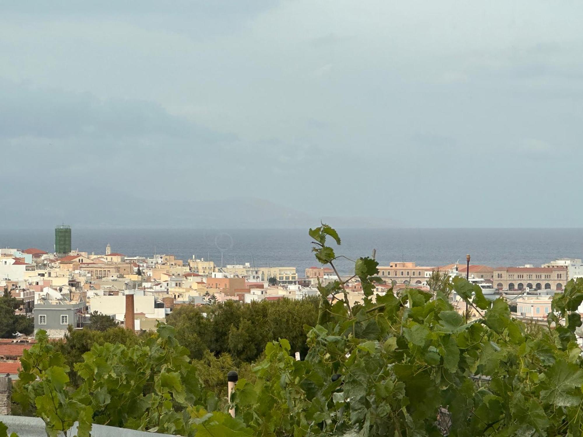 Le Rocher Episkopion  Buitenkant foto